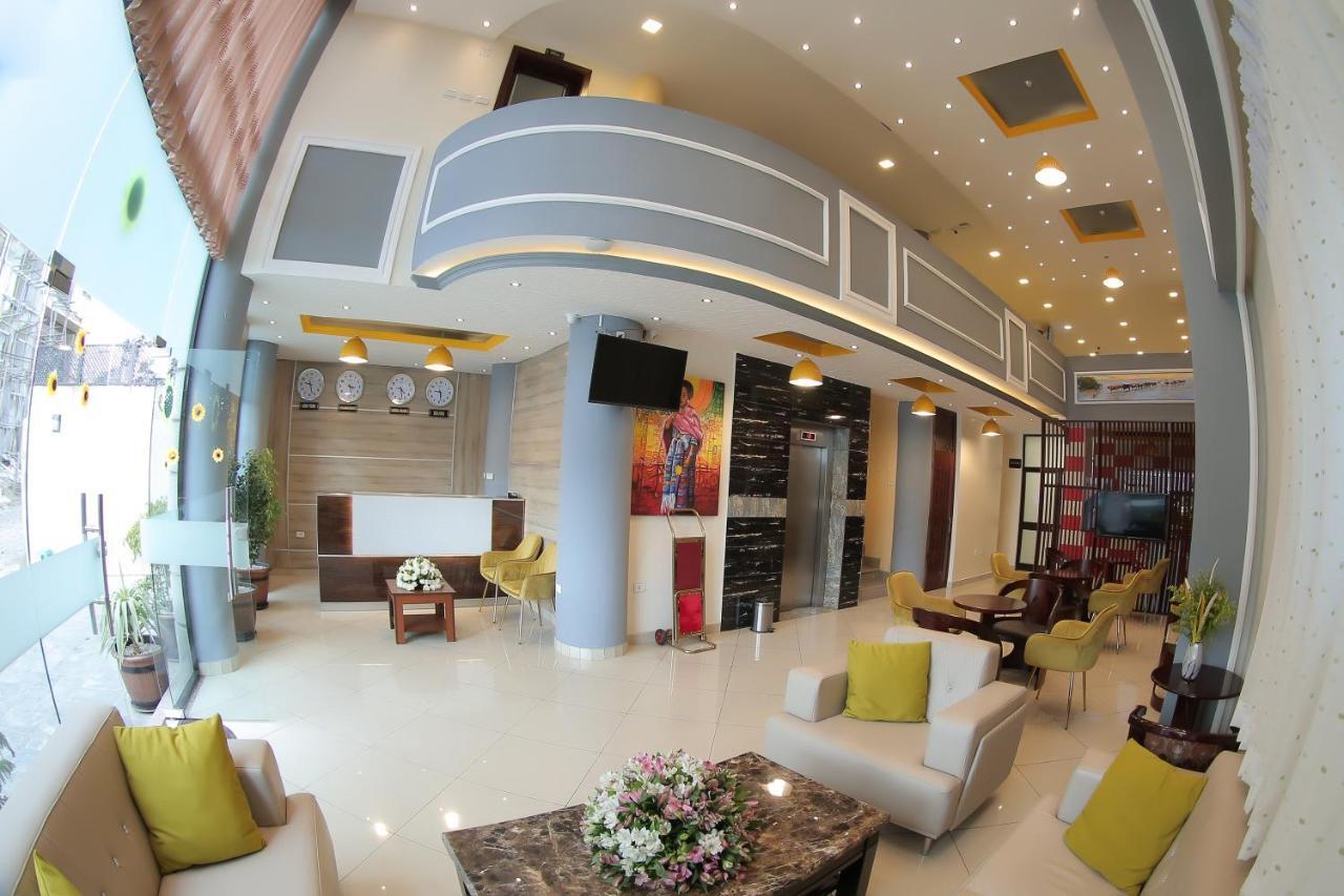 Hotel Tirago Addis Ababa Exteriör bild